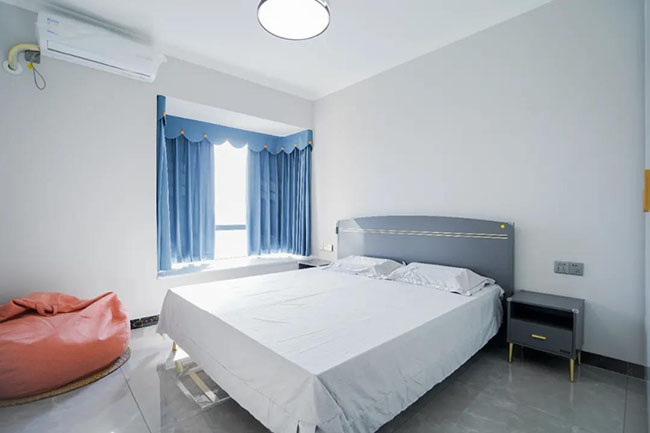 105㎡三居室，用冷暖色調(diào)碰撞出年輕人有趣的簡(jiǎn)約生活。